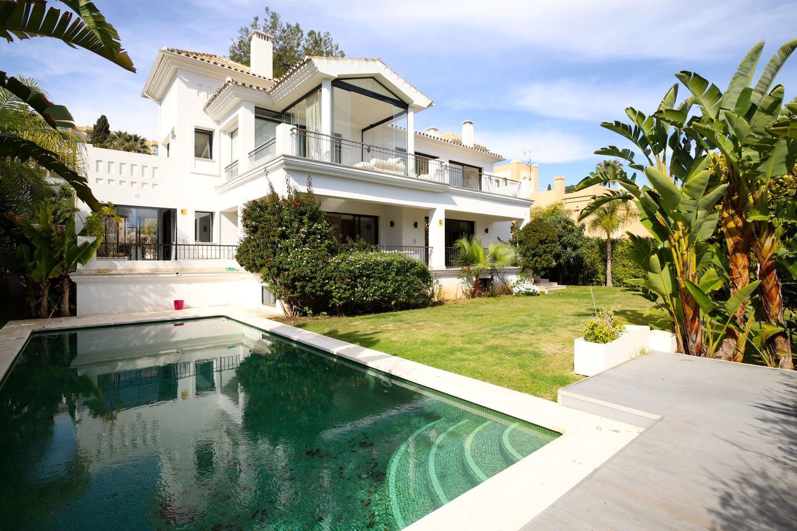 Detached Villa in Nueva Andalucía, Nueva Andalucía