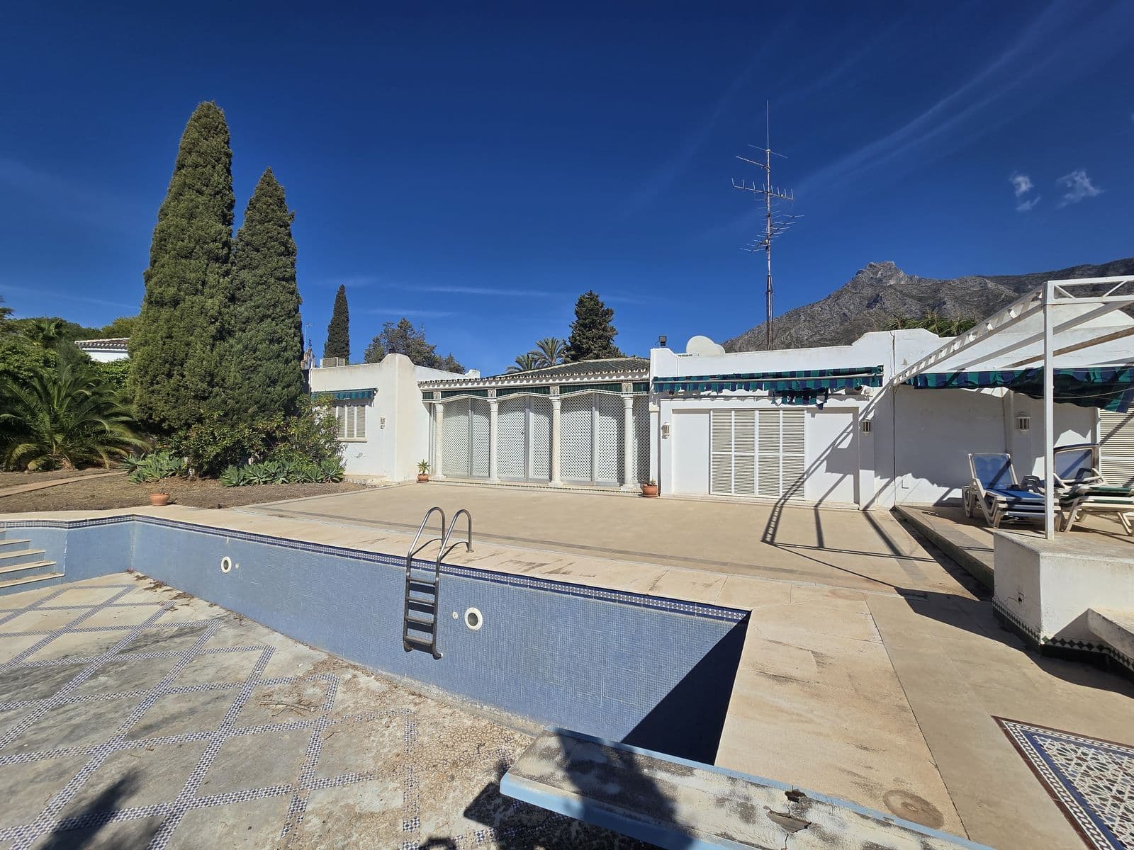 Detached Villa in Marbella, Marbella