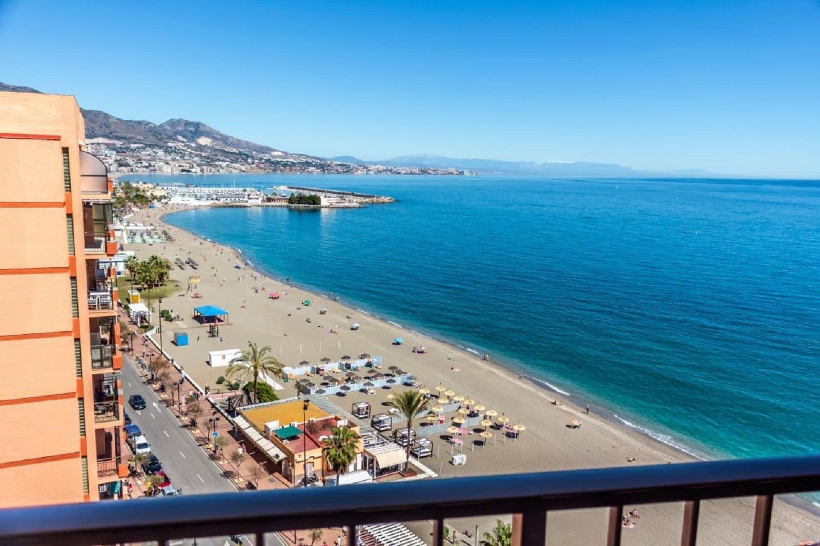 Middle Floor Apartment in Fuengirola, Fuengirola