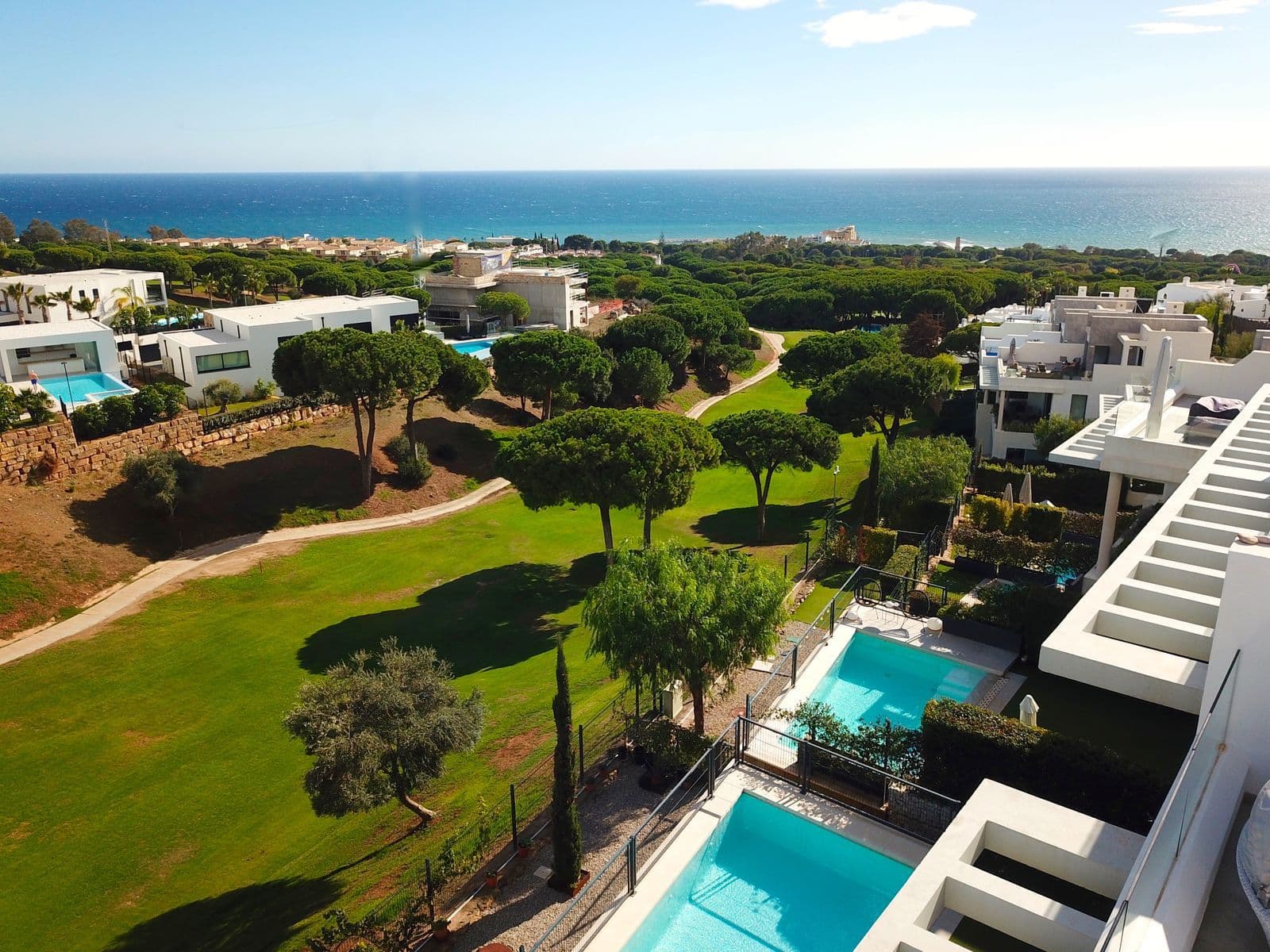 Townhouse in Artola, Marbella East