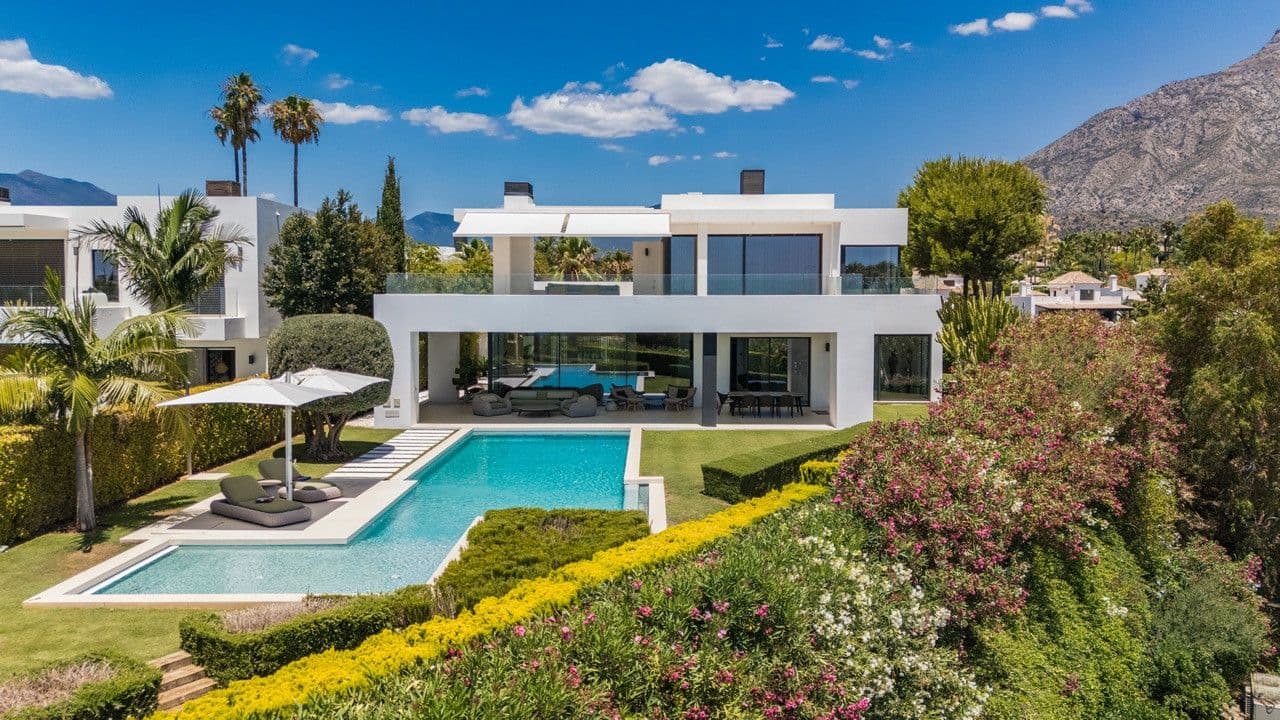 Detached Villa in The Golden Mile, Marbella