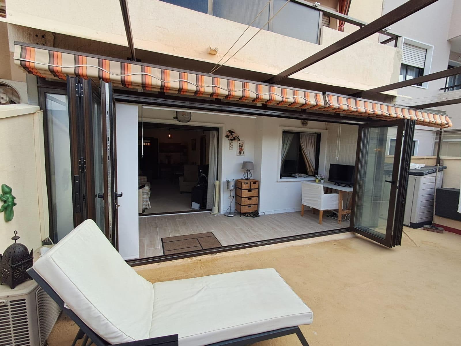 Middle Floor Apartment in Fuengirola, Fuengirola