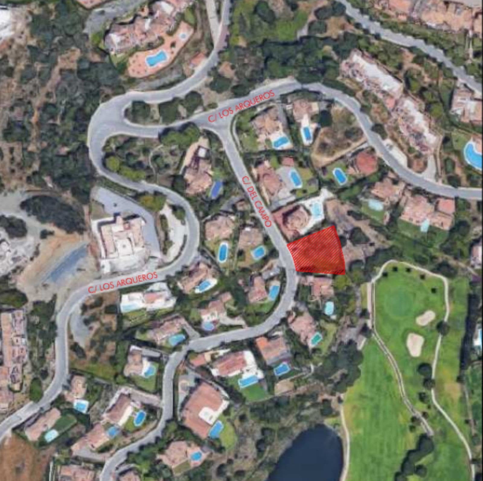 Residential Plot in Los Arqueros, Benahavís