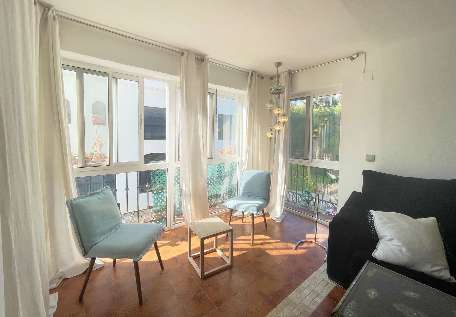 Middle Floor Apartment in La Duquesa, Manilva