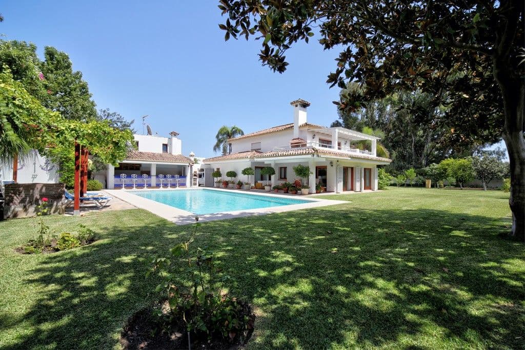 Detached Villa in Costalita, Estepona