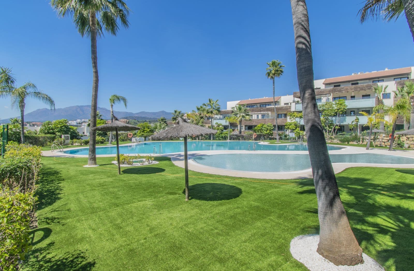 Ground Floor Apartment in Los Flamingos, Estepona