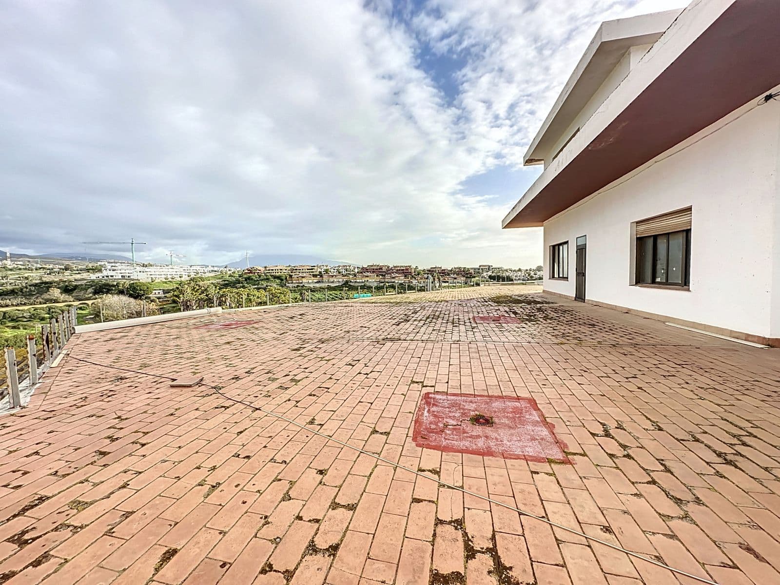 Commercial Premises in Cancelada, Estepona