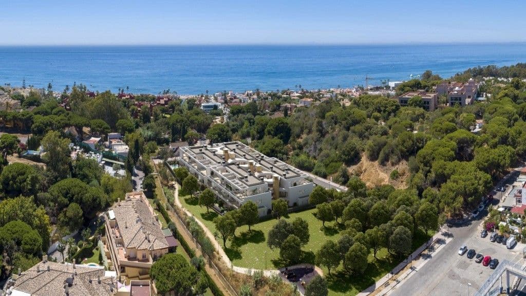 Penthouse in Elviria, Marbella East