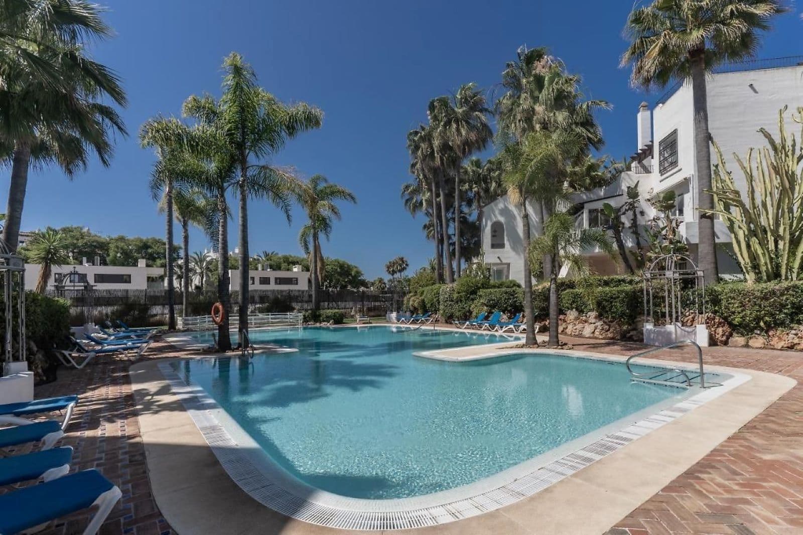Penthouse Duplex in Puerto Banús, Marbella
