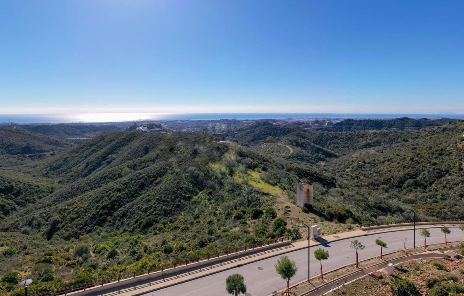 Residential Plot in La Quinta, Benahavís