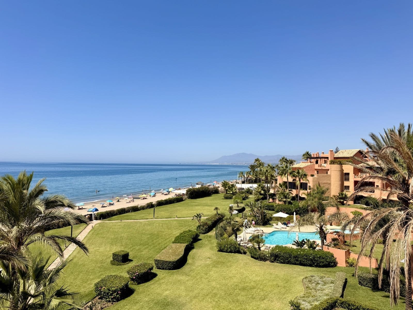 Penthouse in Los Monteros, Marbella East