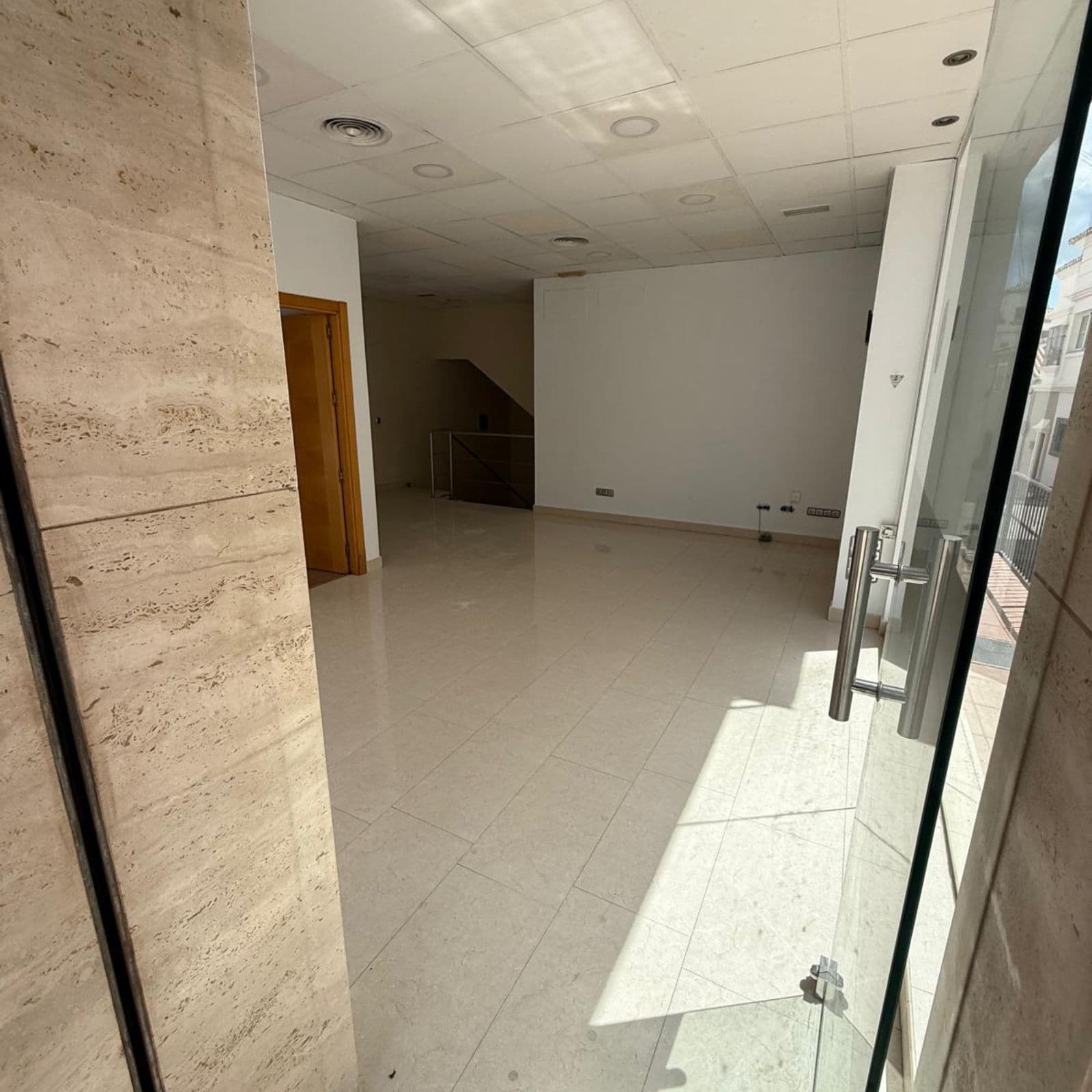 Commercial Premises in San Luis de Sabinillas, Manilva