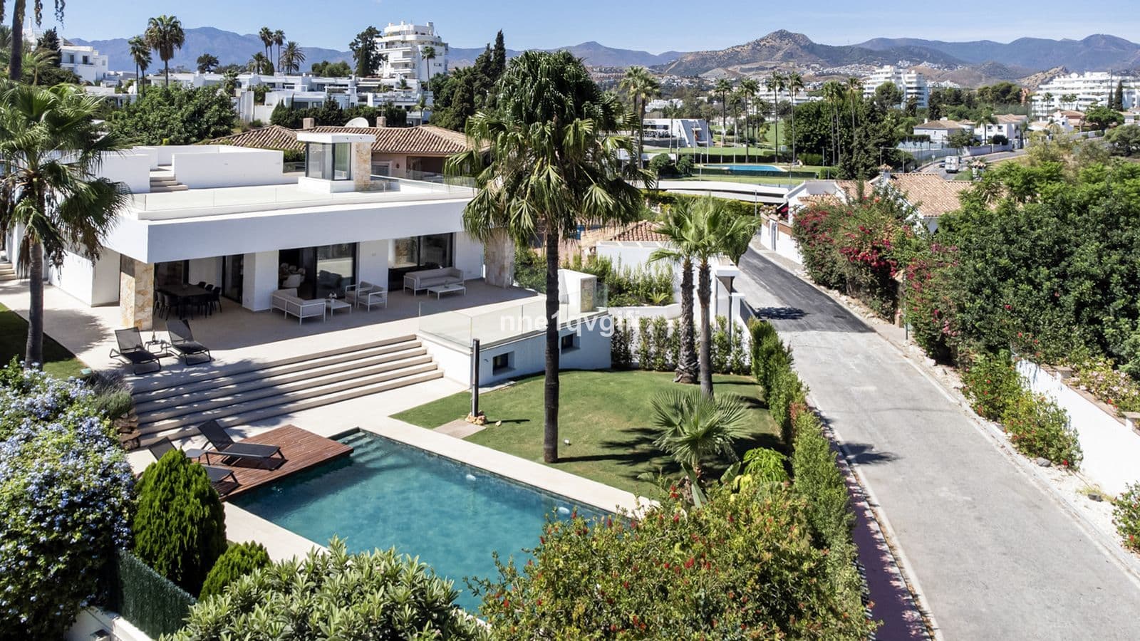 Detached Villa in Guadalmina Alta, Marbella