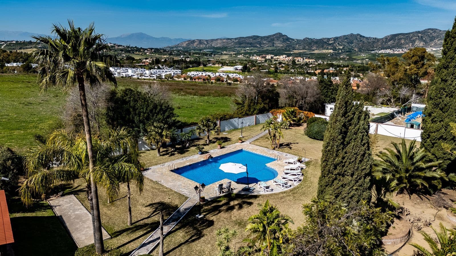 Detached Villa in Alhaurín de la Torre, Alhaurín de la Torre