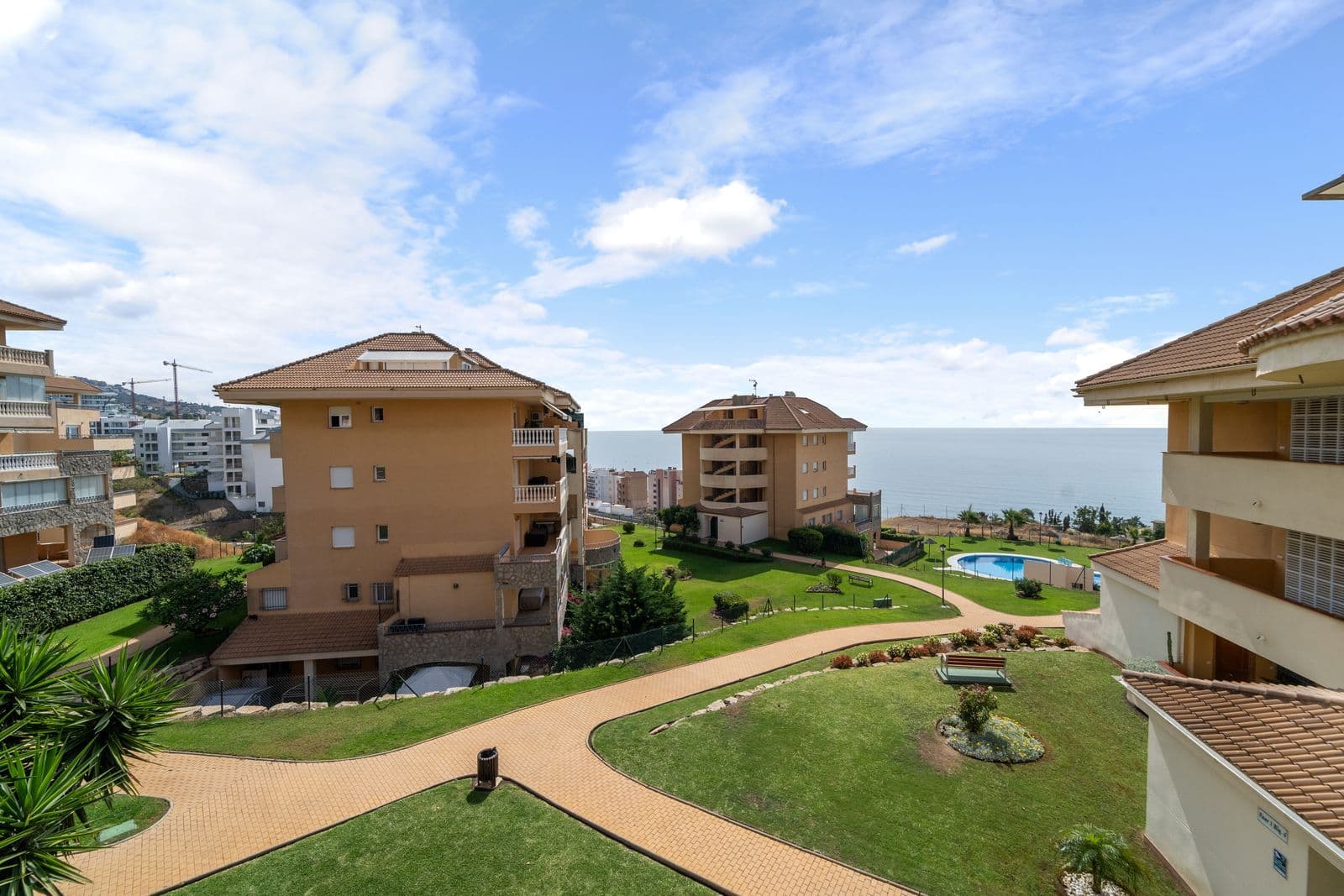 Middle Floor Apartment in Fuengirola, Fuengirola