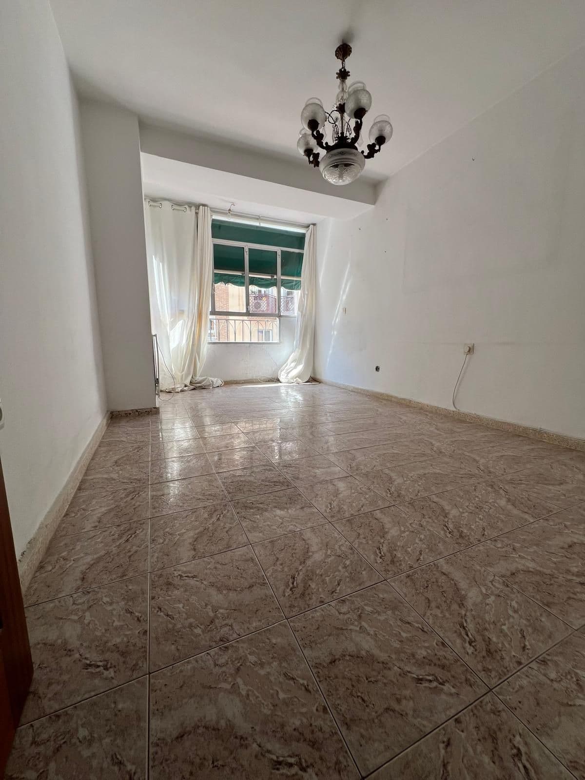 Middle Floor Apartment in Málaga Centro, Málaga