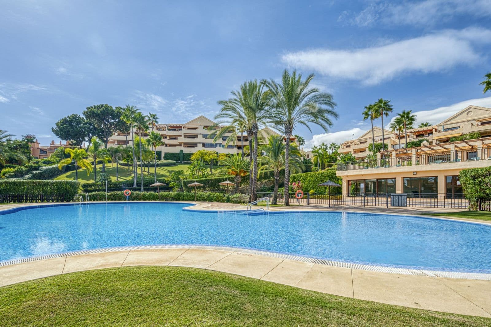 Ground Floor Apartment in Benahavís, Benahavís