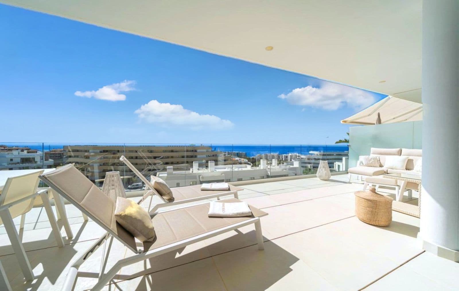 Top Floor Apartment in Fuengirola, Fuengirola