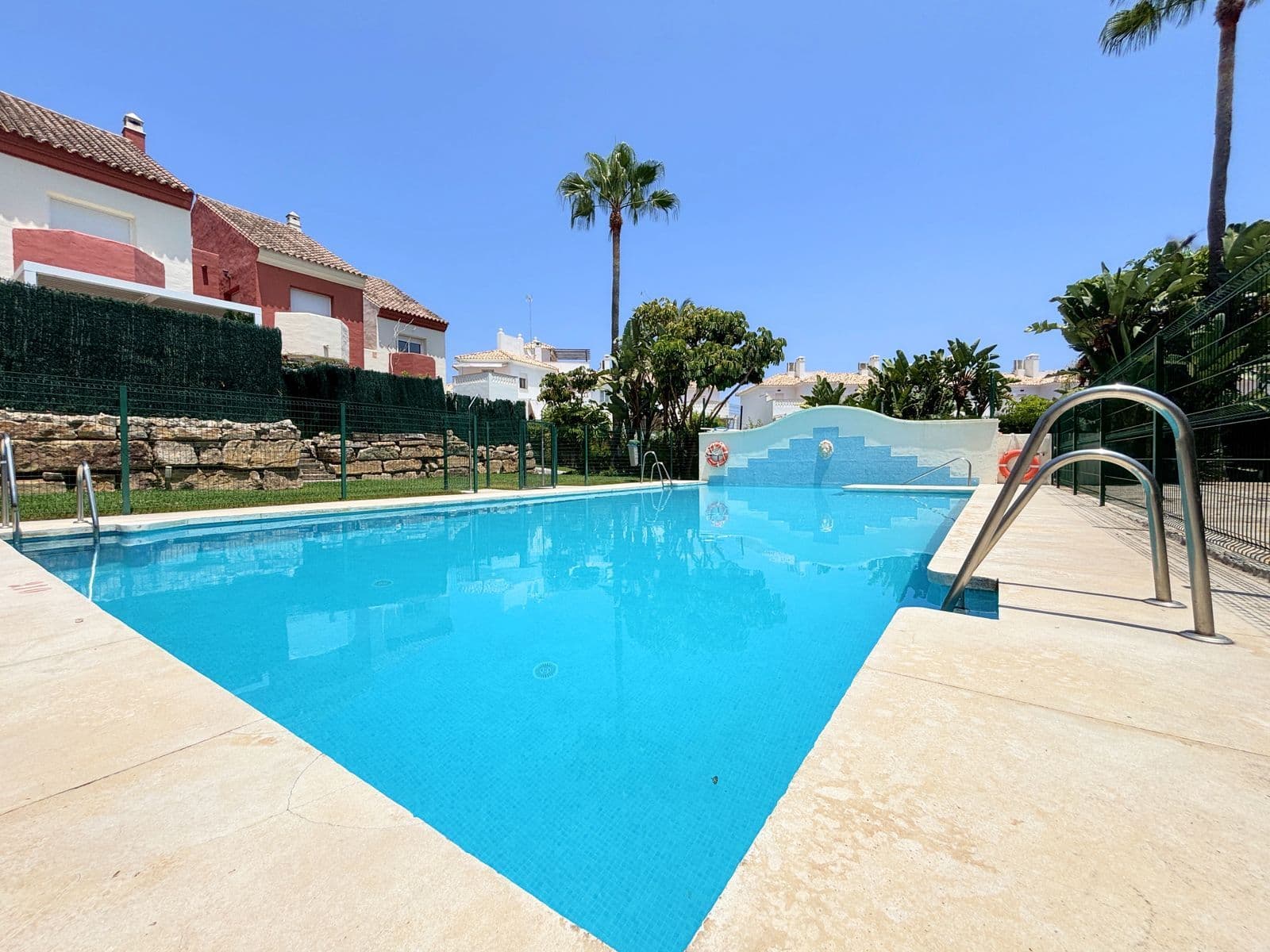 Townhouse in Estepona, Estepona