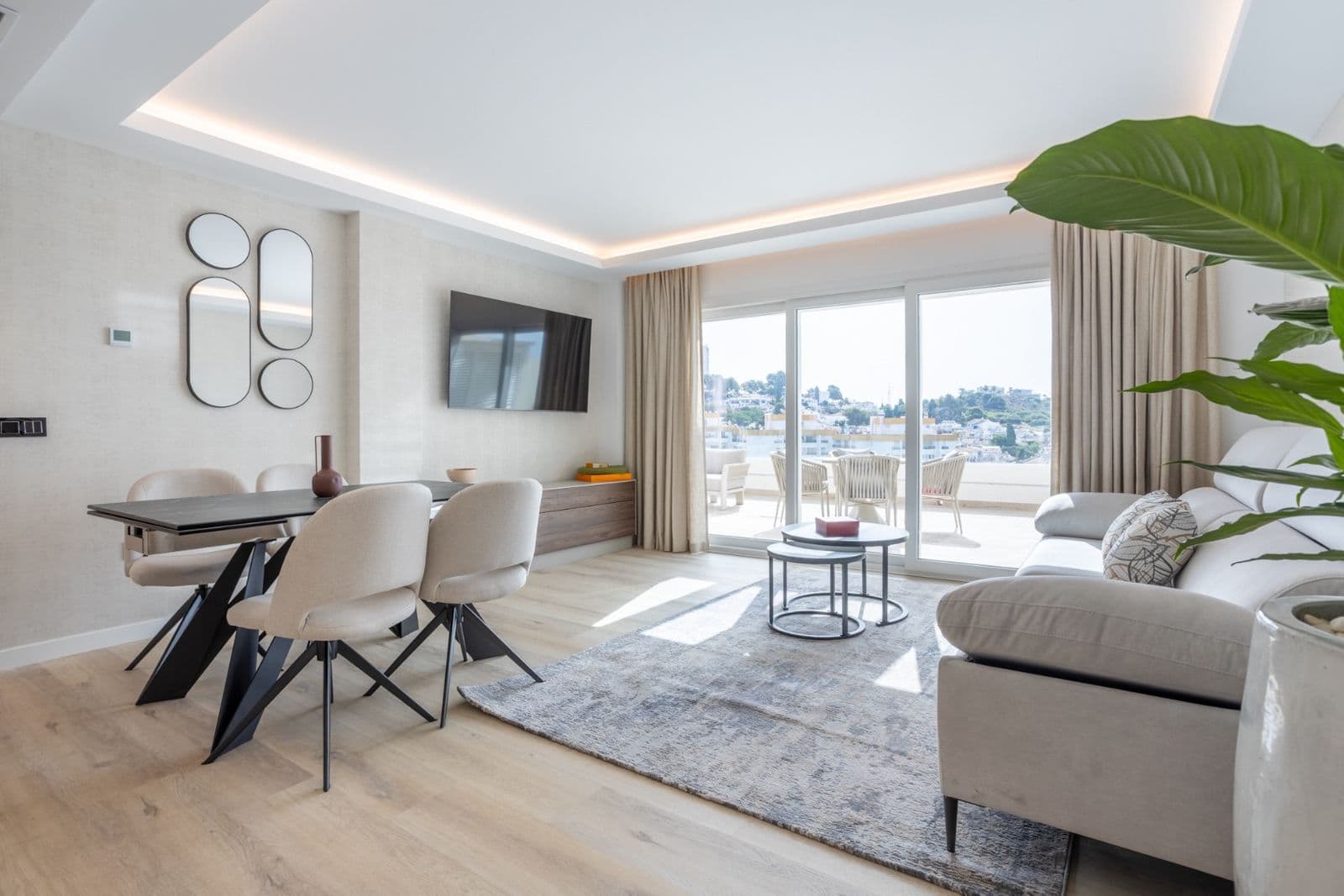 Middle Floor Apartment in Nueva Andalucía, Nueva Andalucía
