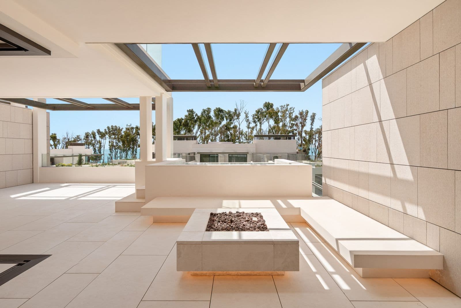 Middle Floor Apartment in The Golden Mile, Marbella