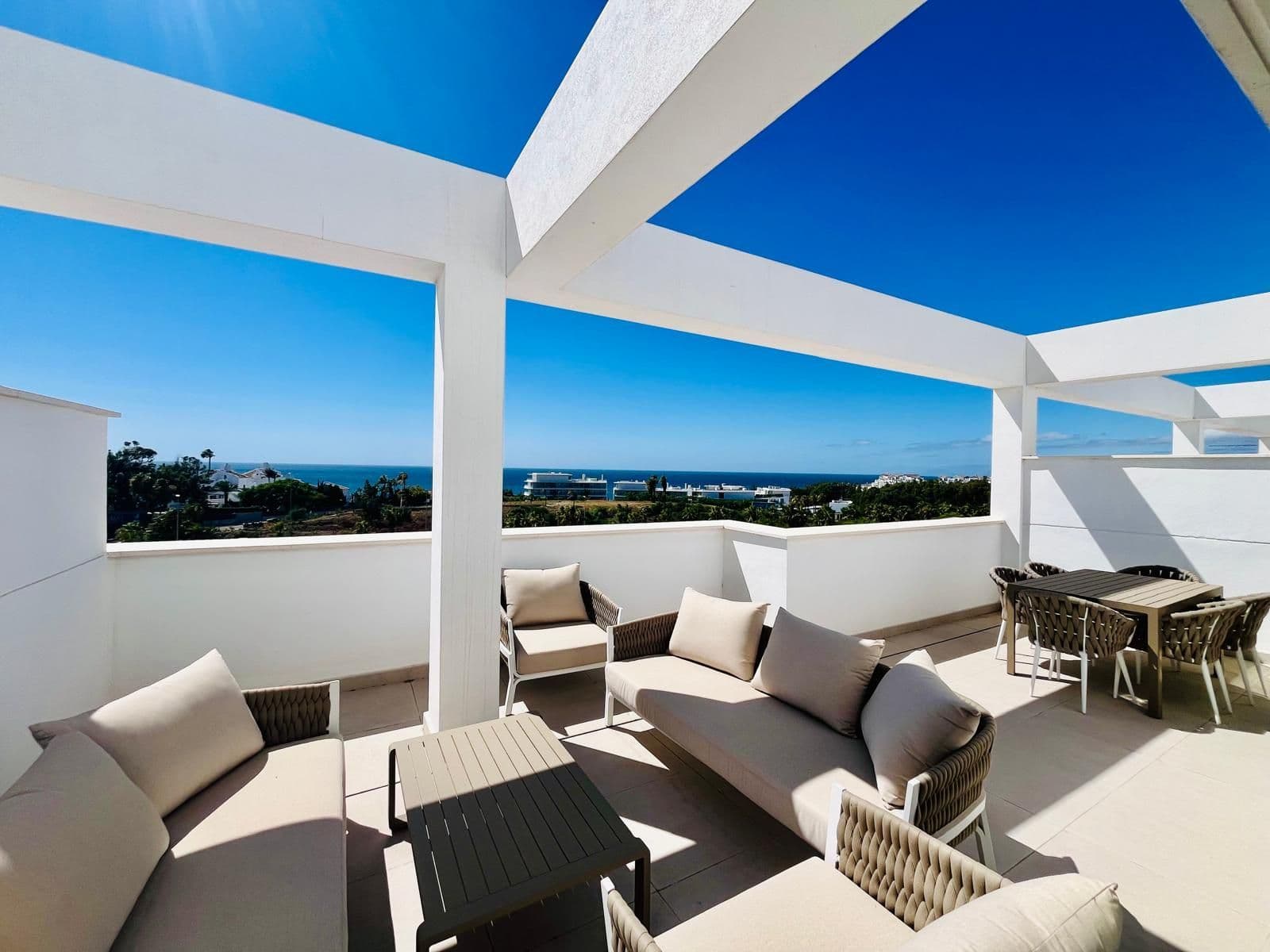 Penthouse in Estepona, Estepona