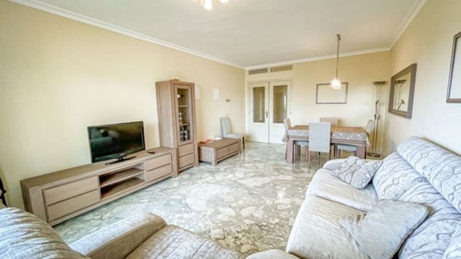 Middle Floor Apartment in Mijas Costa, Mijas