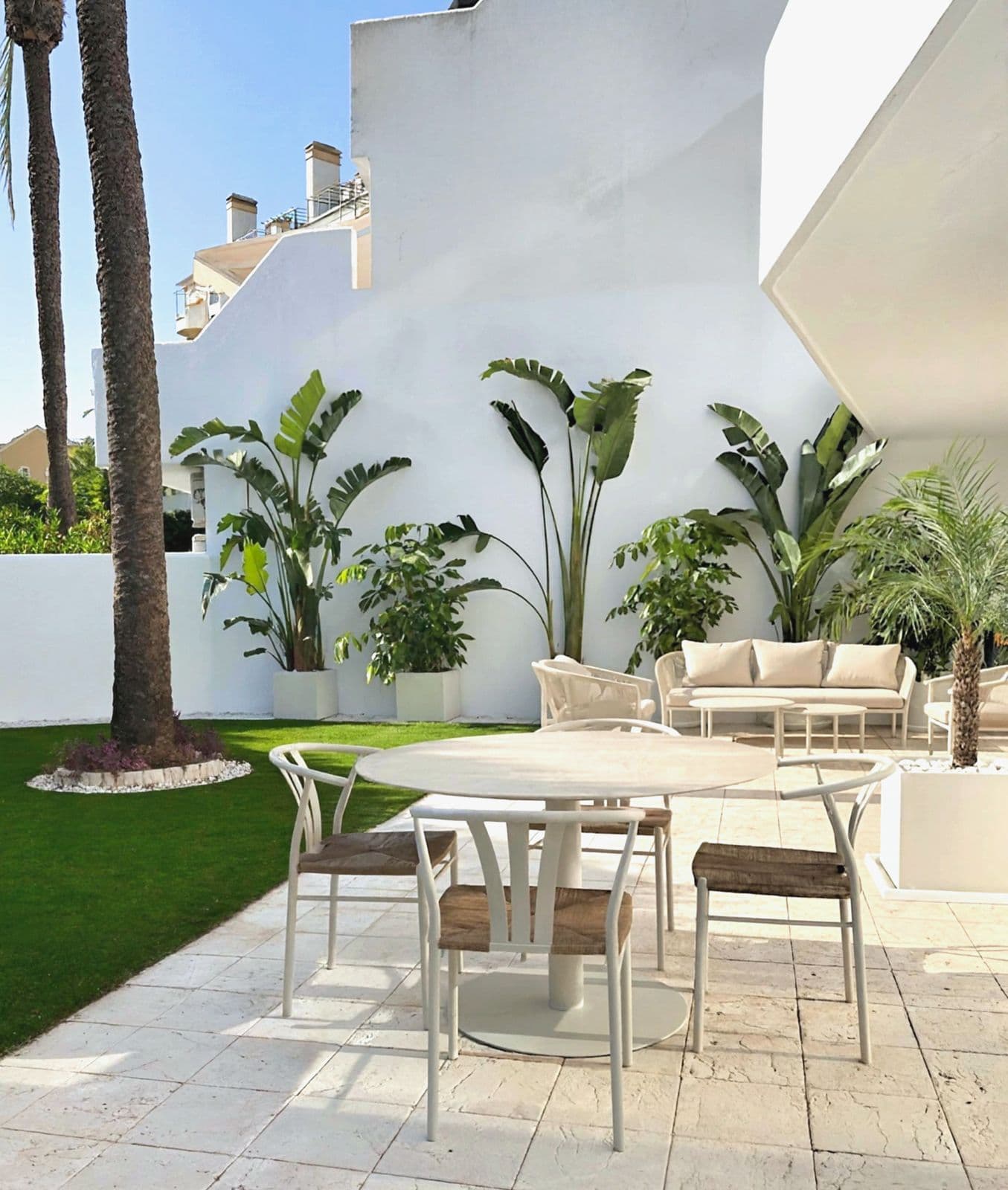 Ground Floor Apartment in Nueva Andalucía, Nueva Andalucía