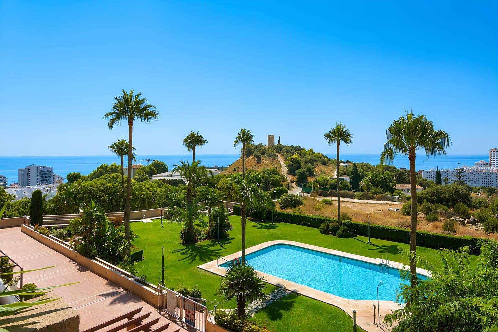 Middle Floor Apartment in Fuengirola, Fuengirola