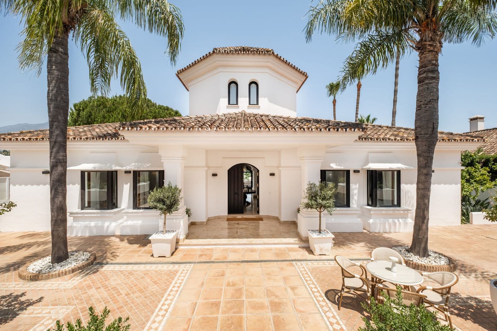 Detached Villa in Aloha, Nueva Andalucía