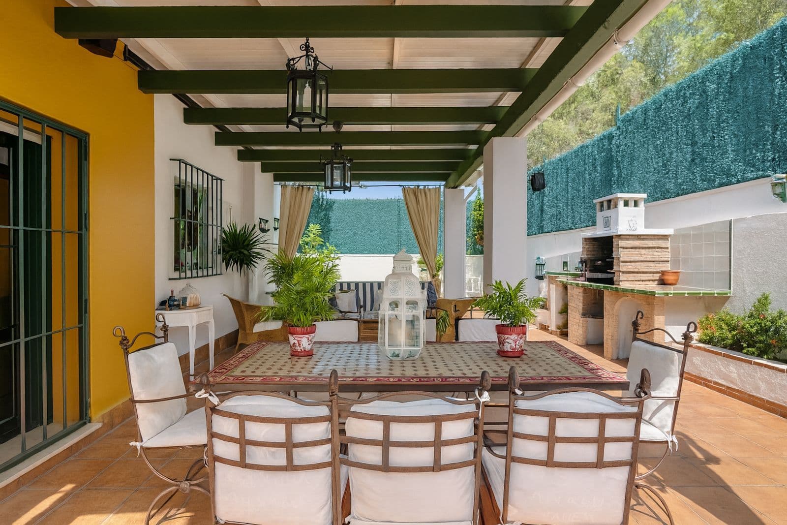 Ground Floor Apartment in New Golden Mile, Estepona