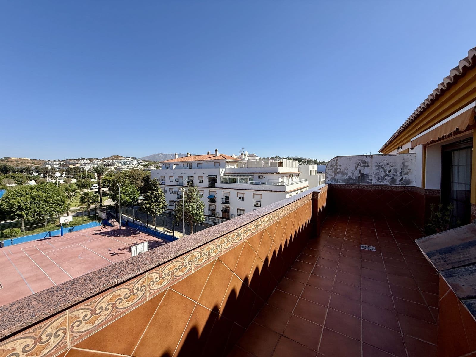 Top Floor Apartment in La Cala, Mijas