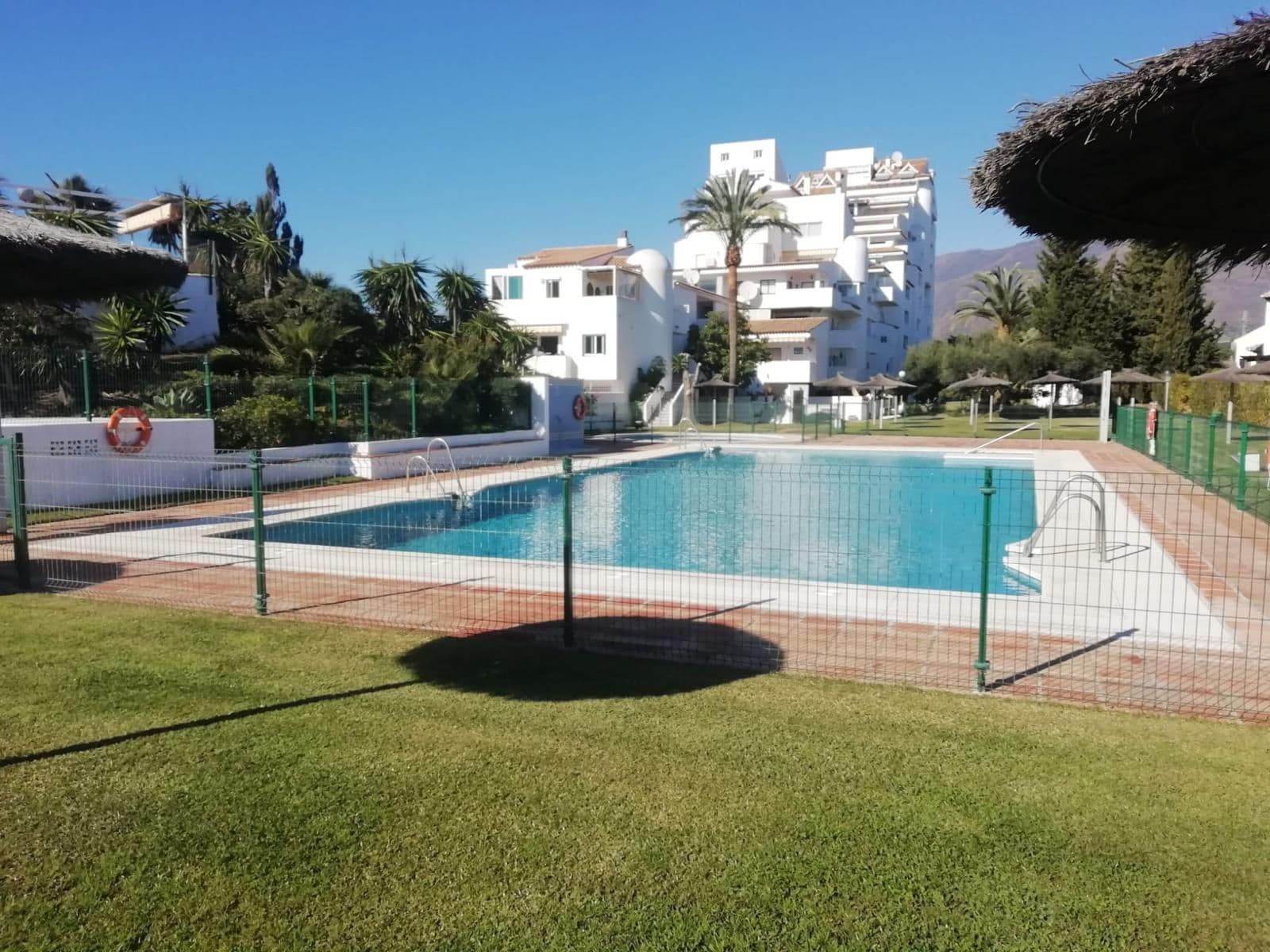 Middle Floor Apartment in Estepona, Estepona