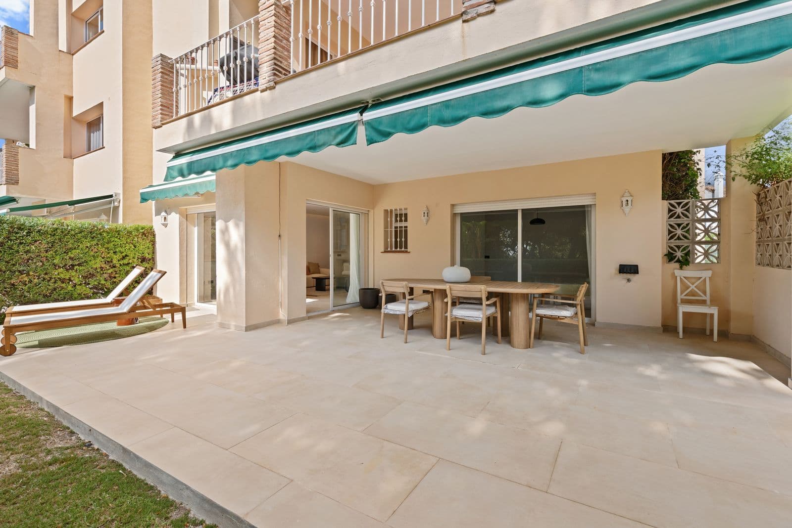 Ground Floor Apartment in Nueva Andalucía, Nueva Andalucía