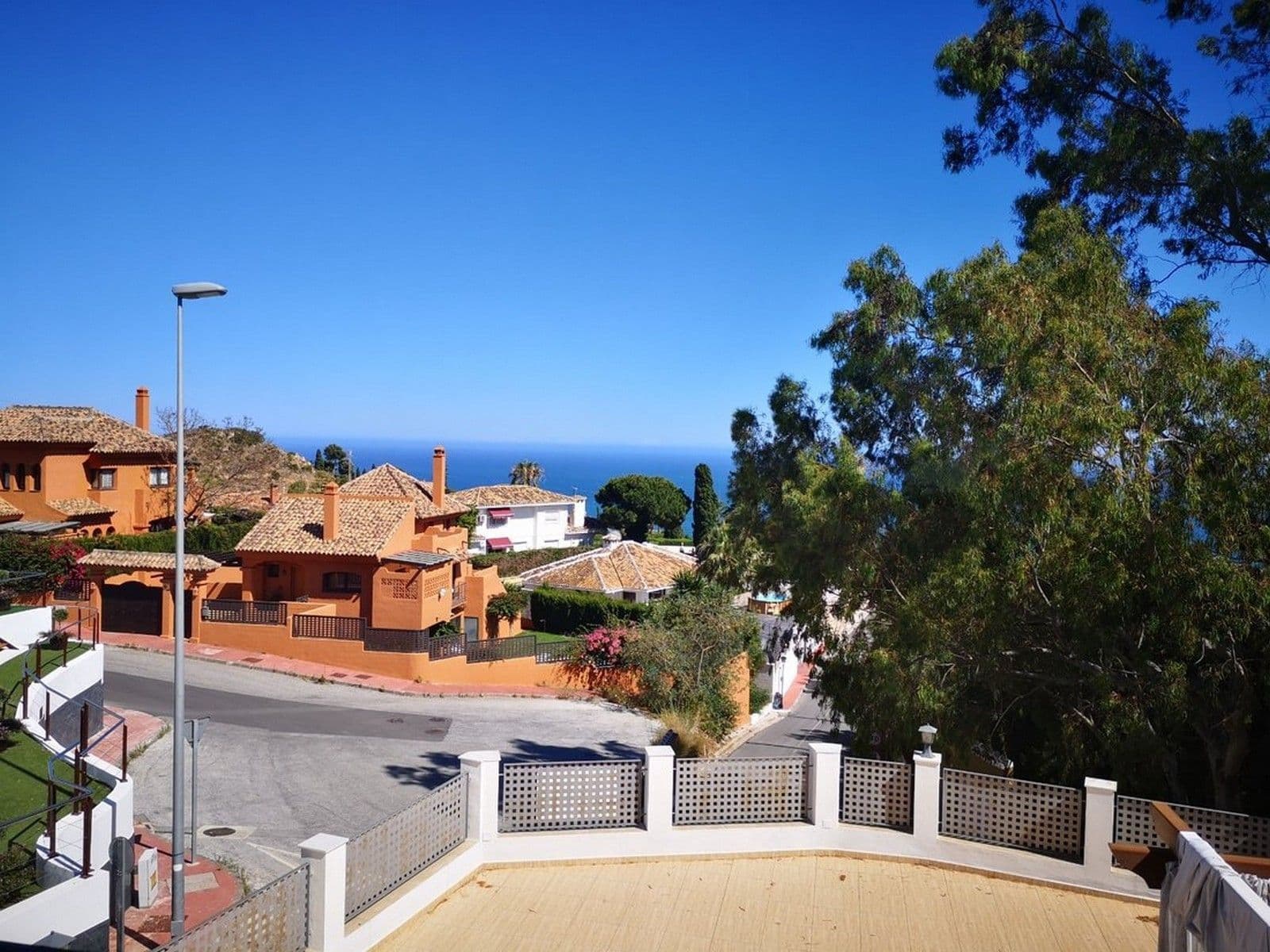 Semi-Detached House in Benalmadena, Benalmádena