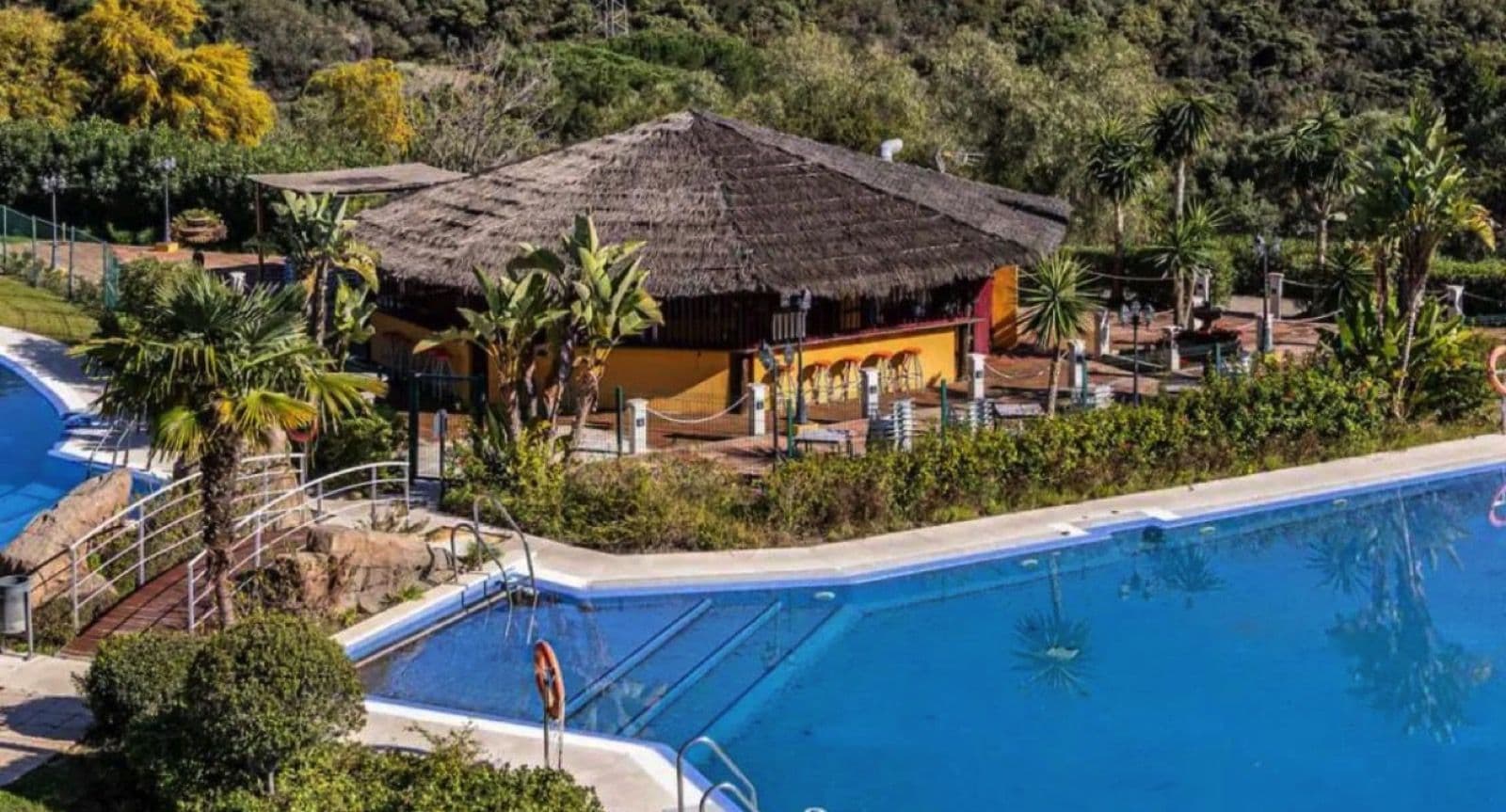 Middle Floor Apartment in Benahavís, Benahavís