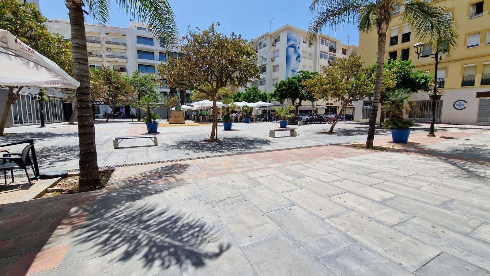 Middle Floor Apartment in Estepona, Estepona