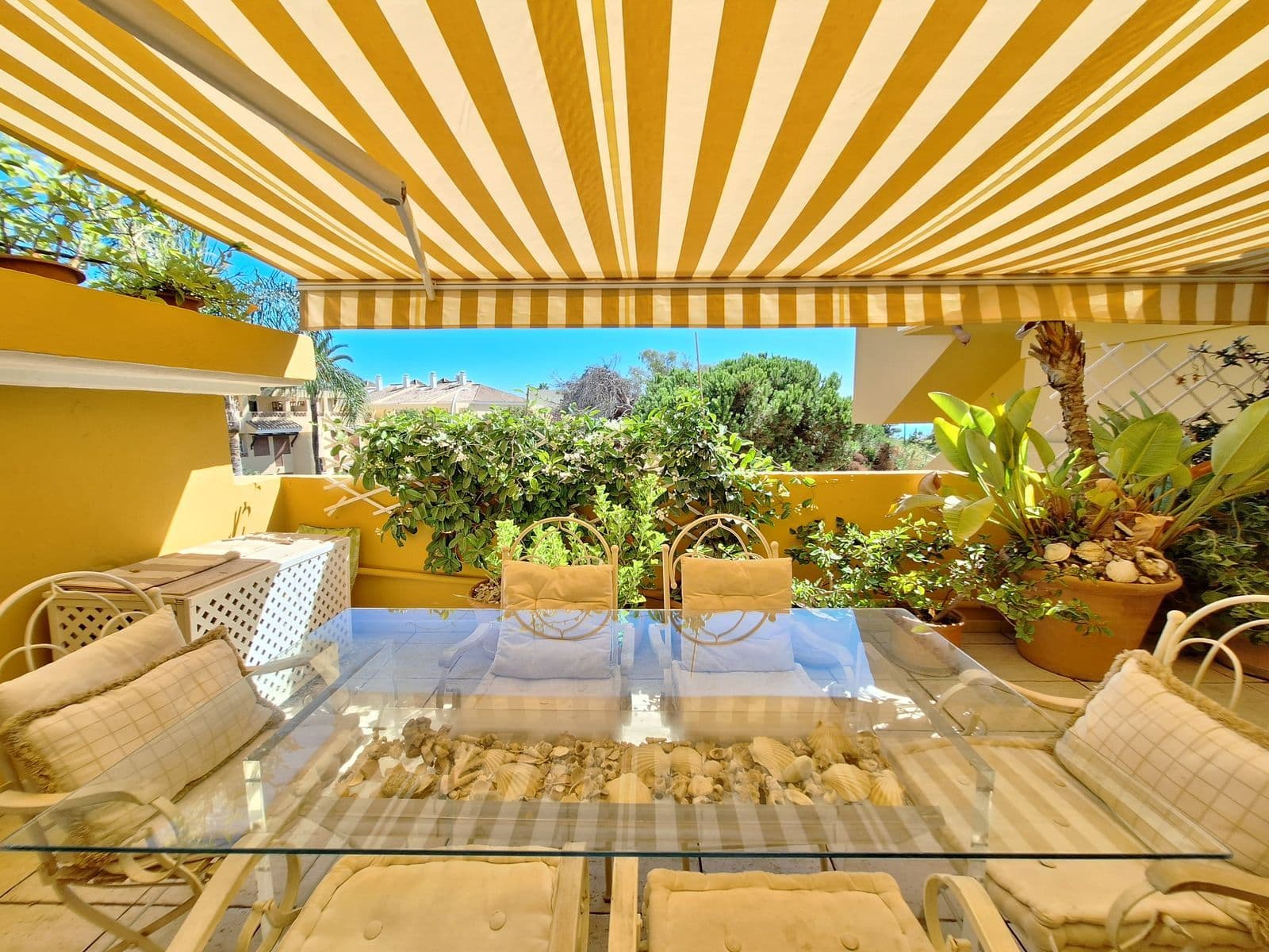 Penthouse Duplex in Elviria, Marbella East