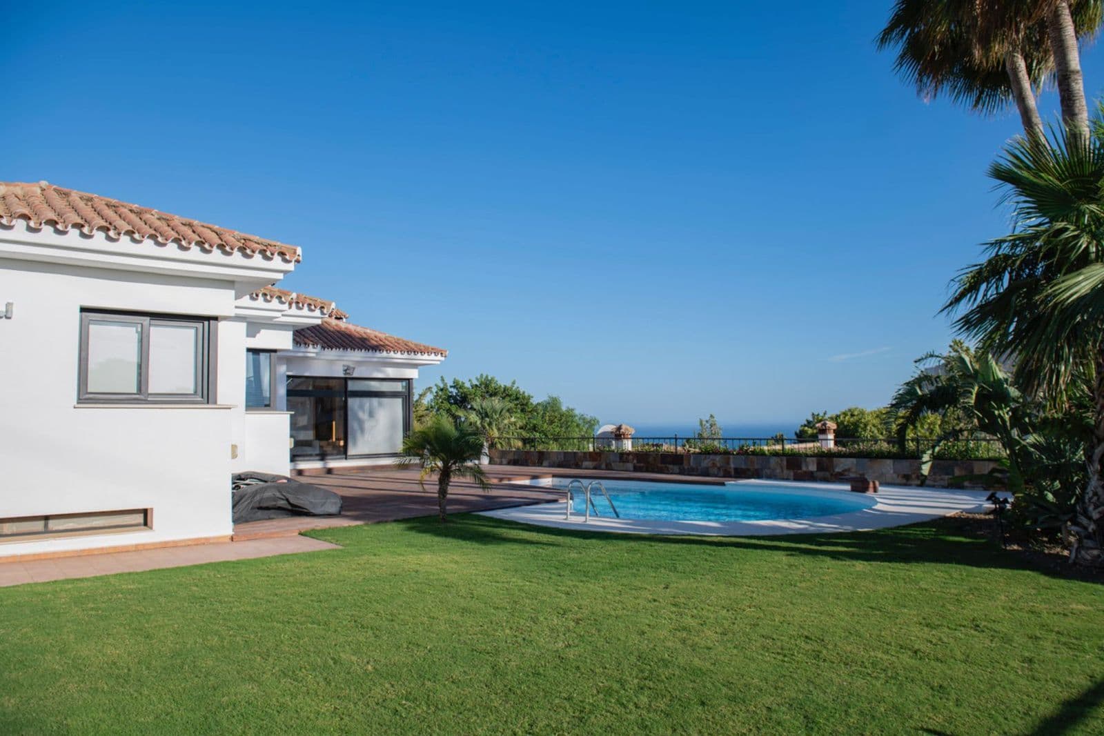 Detached Villa in Benalmadena, Benalmádena