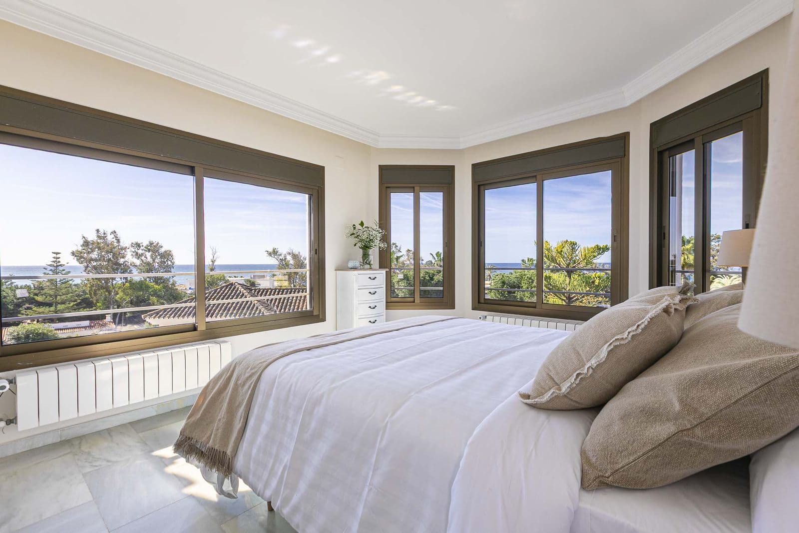 Penthouse Duplex in Elviria, Marbella East
