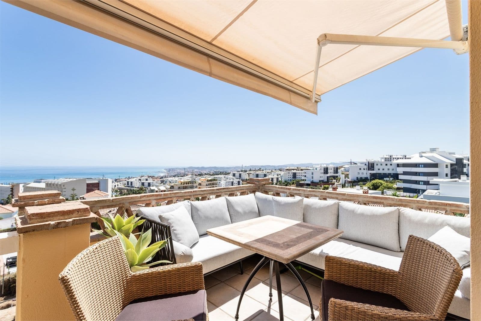 Penthouse in Higueron, Fuengirola