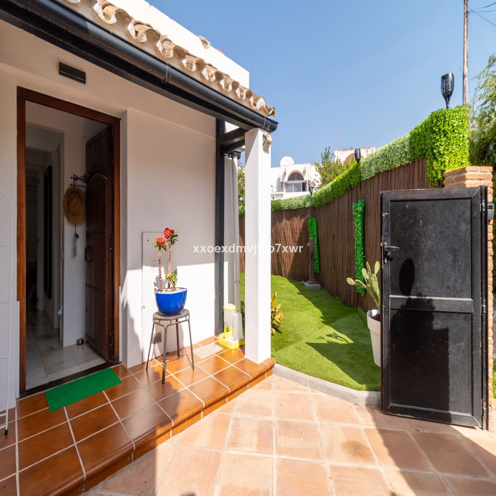Semi-Detached House in Estepona, Estepona