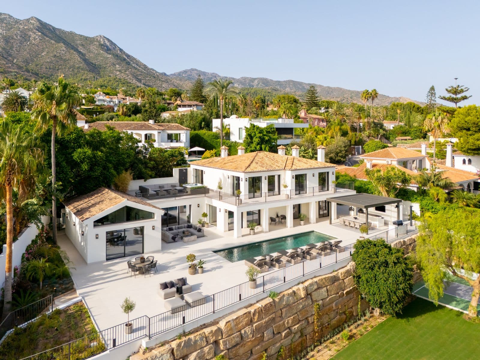 Detached Villa in The Golden Mile, Marbella
