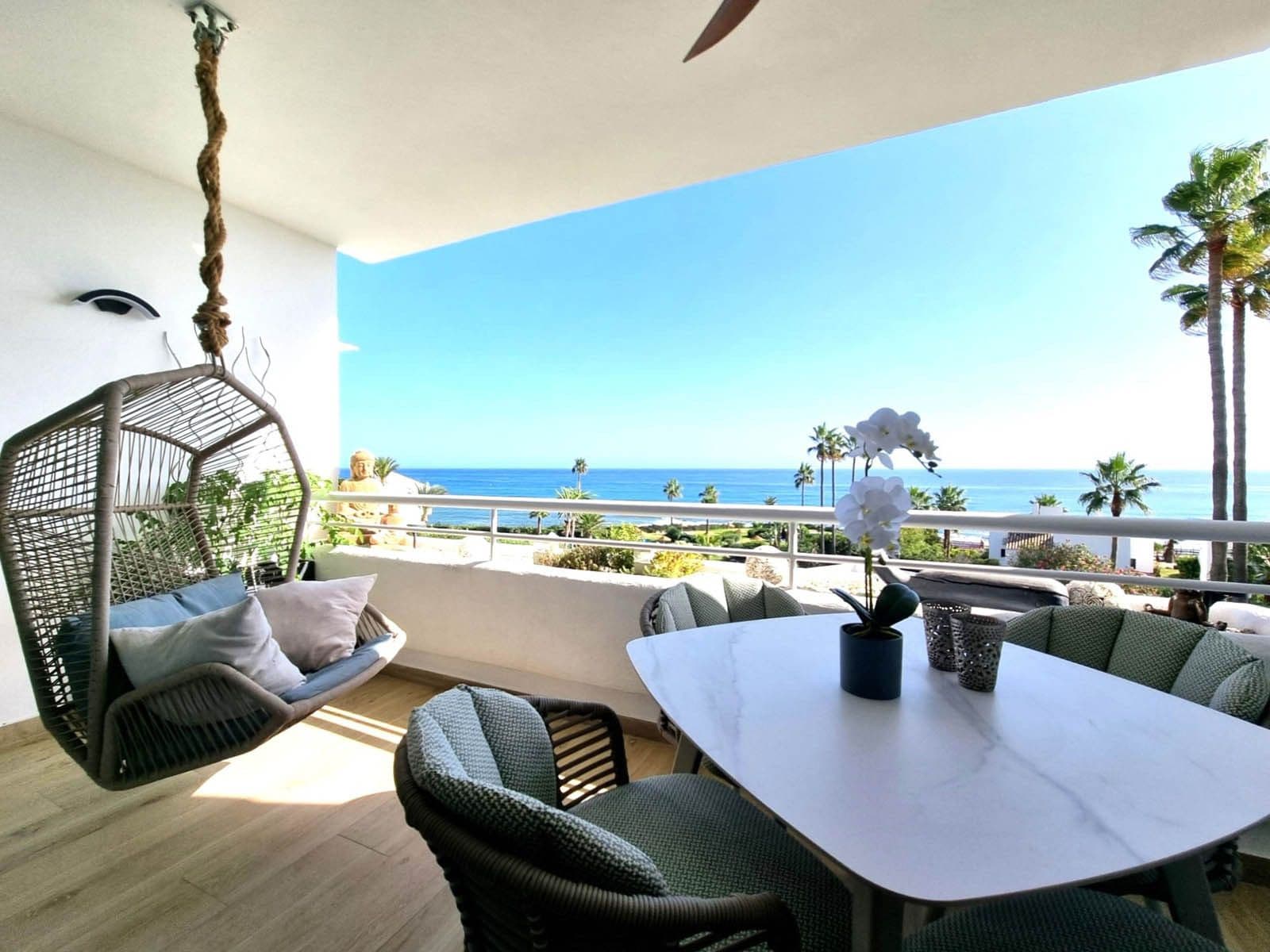 Middle Floor Apartment in Mijas Costa, Mijas