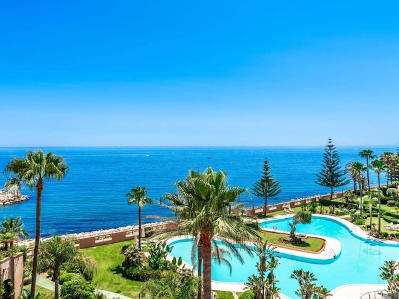 Ground Floor Apartment in Puerto Banús, Marbella