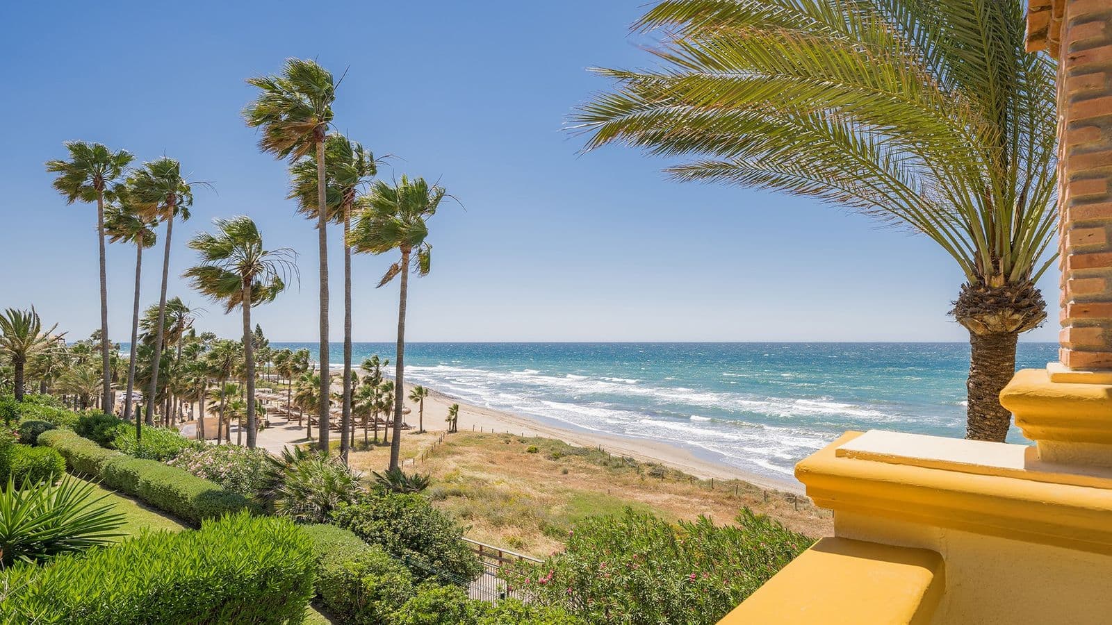 Middle Floor Apartment in Río Real, Marbella East