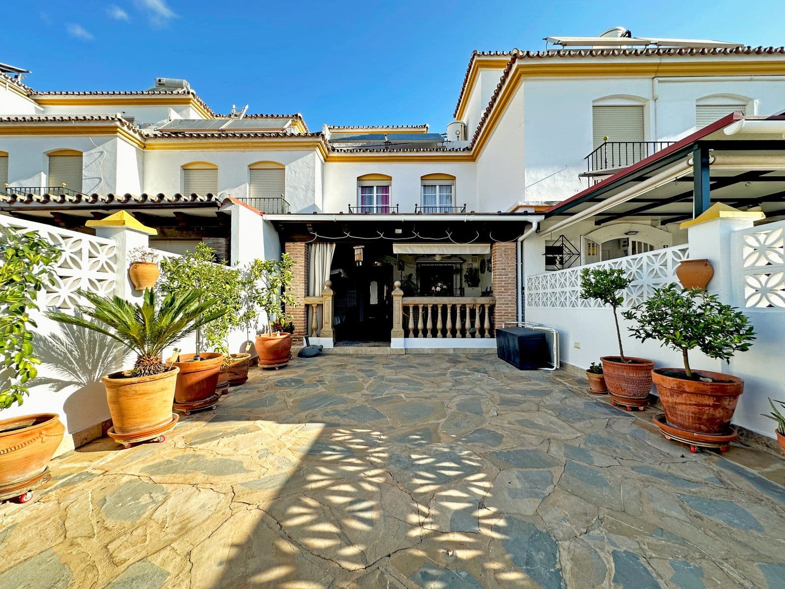 Townhouse in Estepona, Estepona
