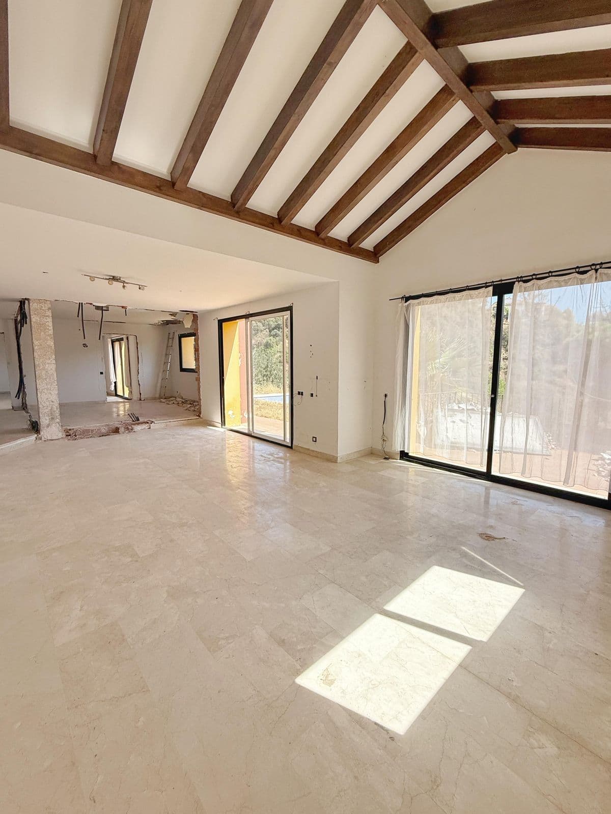 Detached Villa in Elviria, Marbella East