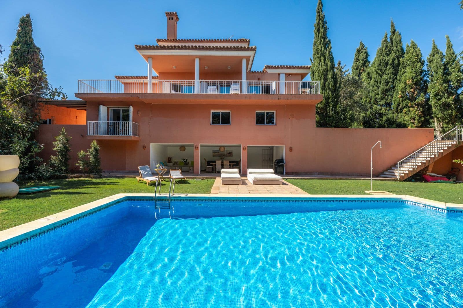 Detached Villa in Sotogrande Costa, Sotogrande