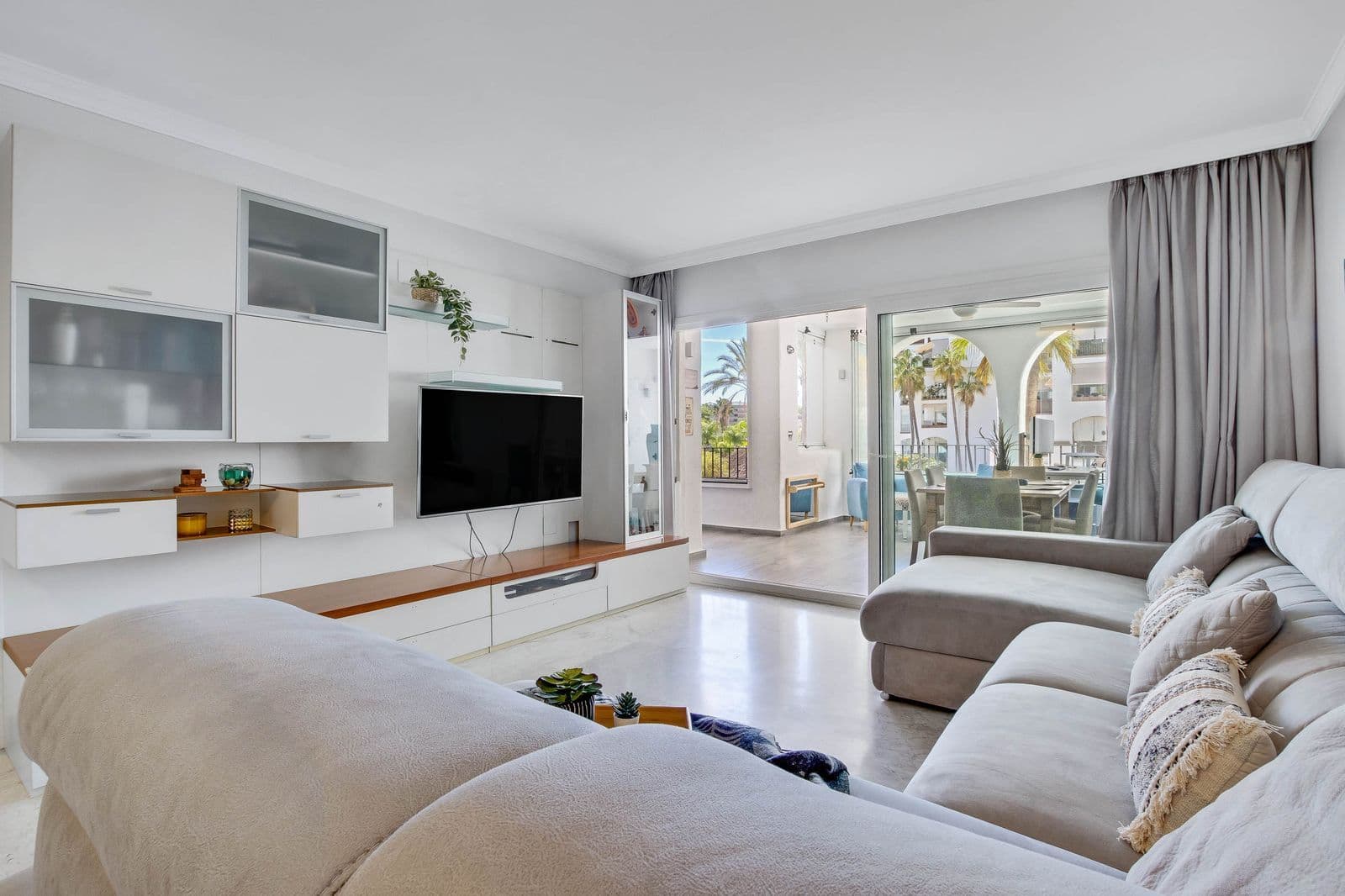 Middle Floor Apartment in Torremolinos, Torremolinos
